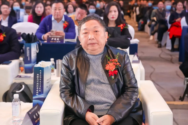 中太經(jīng)管院院長(zhǎng)